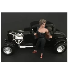 50's Style Figure II For 1:24 Scale Models By American Diorama