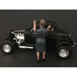 50's Style Figure IV For 1:24 Scale Models By American Diorama